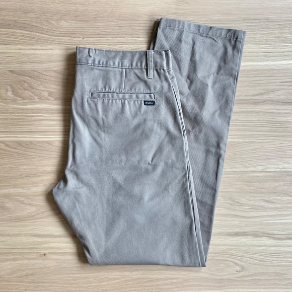 RVCA “the week-end chino” tan / khaki pant, size 32 - Picture 5 of 11
